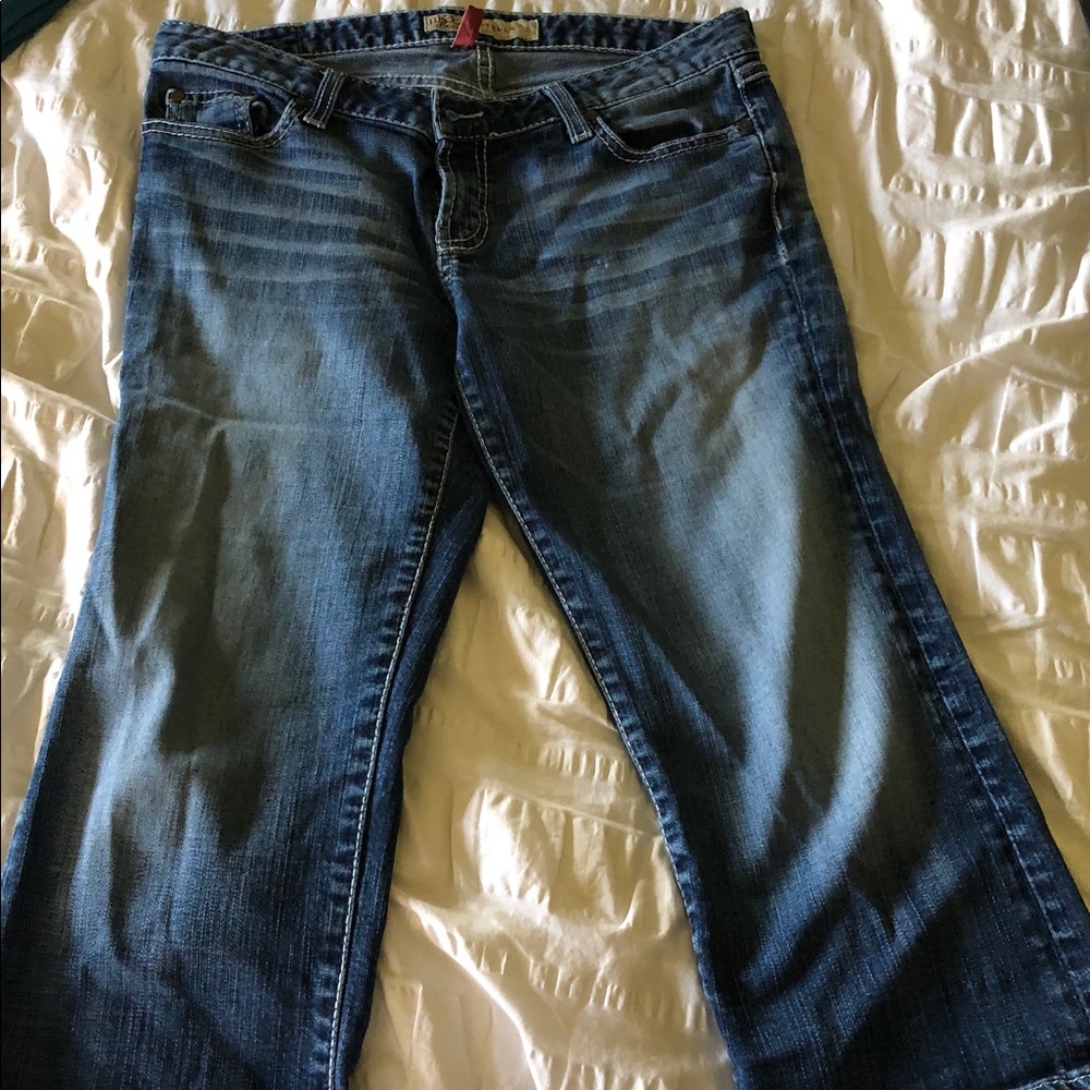 BKE Stella Crop Stretch - Picture 2 of 2
